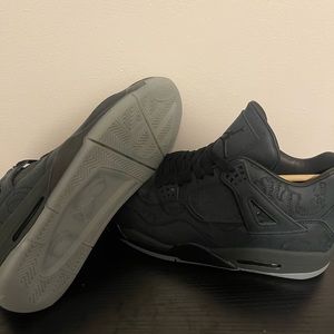 Jordan 4 retro Kaws